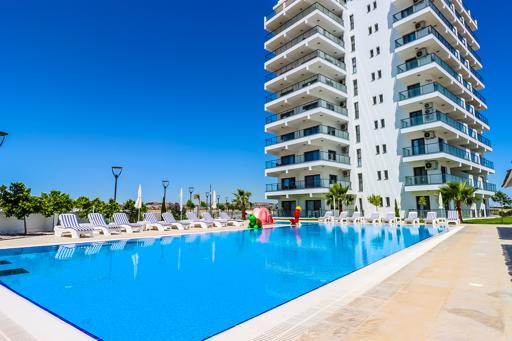 3+1 Apartment in Caesar Blue – Spacious Coastal Living in İskele, North Cyprus